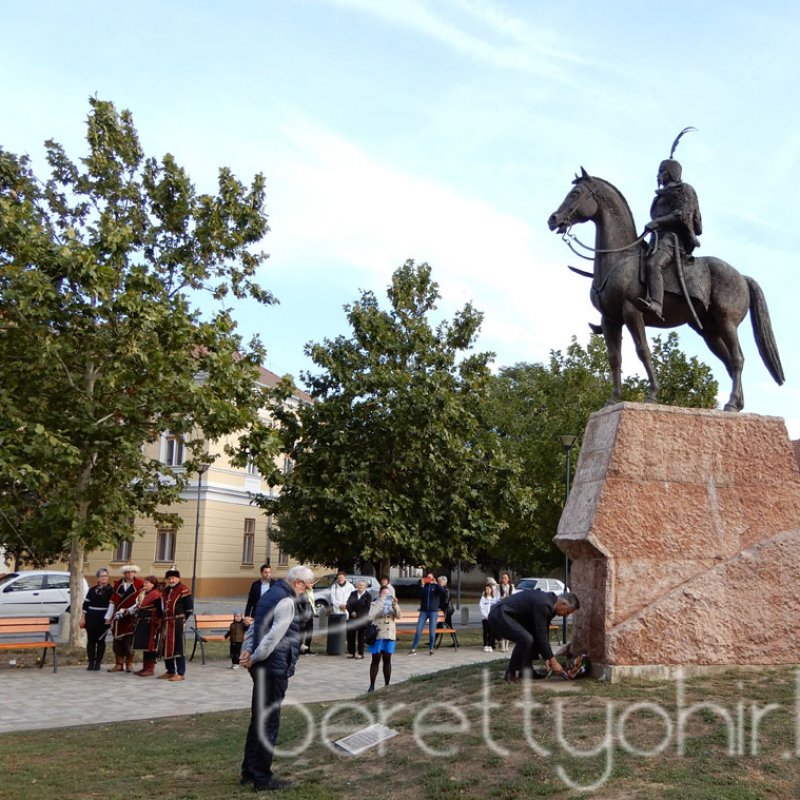 Kádár Vitéz emléknap 17